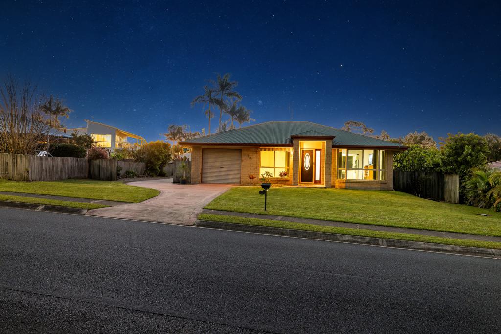 53 Pearsons Rd, Cooroy, QLD 4563