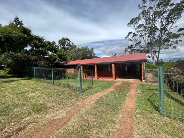 12 MCWILLIAM ST, WILSONTON HEIGHTS, QLD 4350