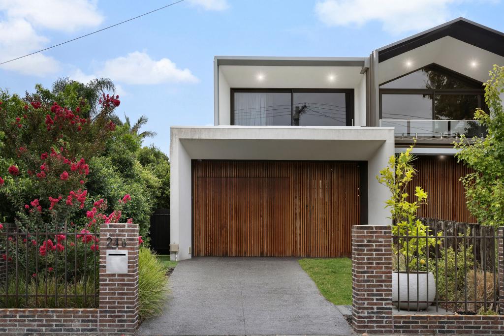 24b Wembley Ave, Cheltenham, VIC 3192