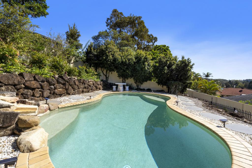 20 HONEYMYRTLE DR, BANORA POINT, NSW 2486