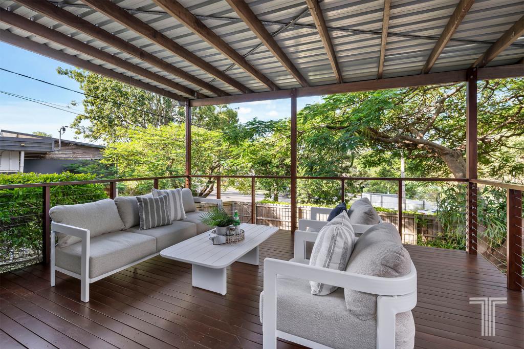 77 Monash Rd, Tarragindi, QLD 4121