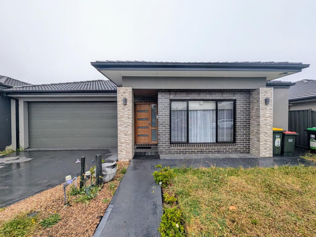 51 Rhyolite Dr, Craigieburn, VIC 3064