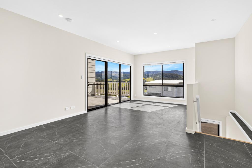 1/45 Paul Cct, Tullimbar, NSW 2527