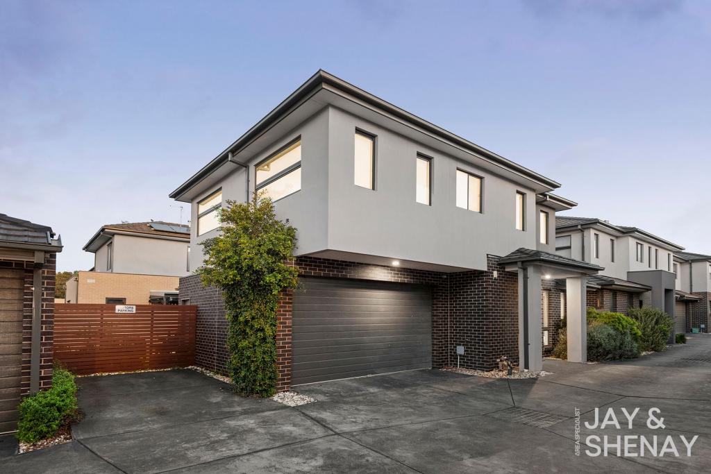 6/114 Kennington Park Dr, Endeavour Hills, VIC 3802