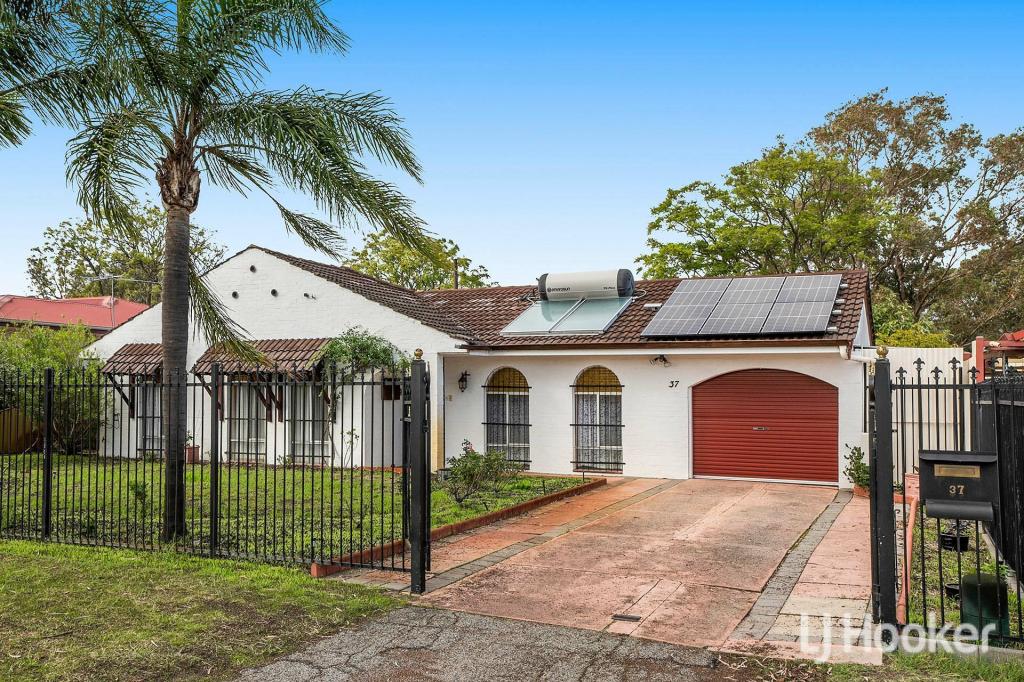 37 Helm St, Maddington, WA 6109