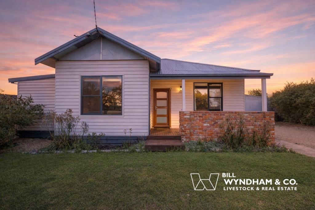 62 Great Alpine Rd, Lucknow, VIC 3875