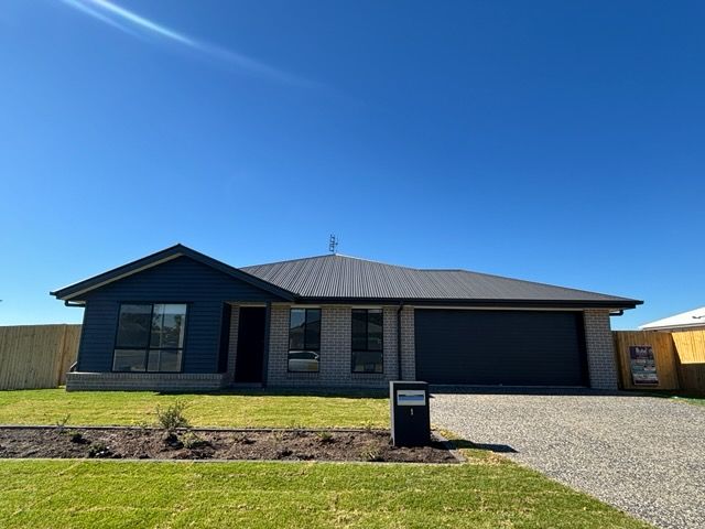 1 Maynes St, Rosenthal Heights, QLD 4370