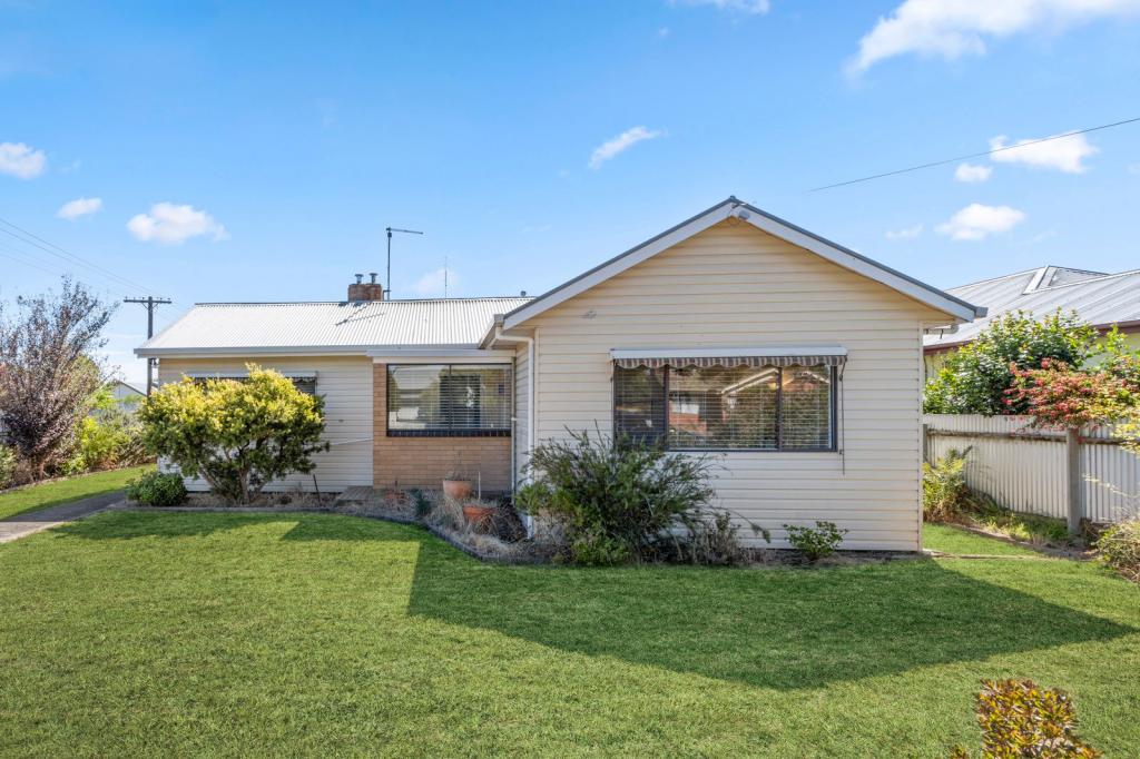 63 Sinclair St, Colac, VIC 3250