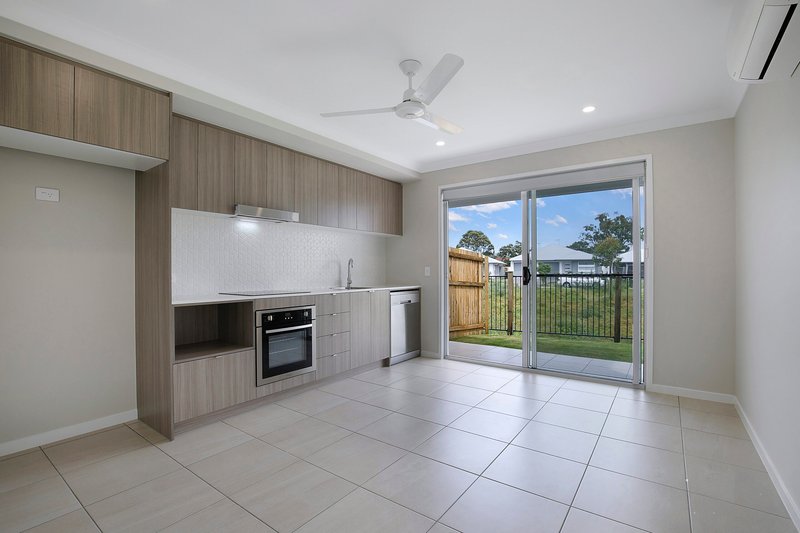 2/39 BISSCHOP ST, DECEPTION BAY, QLD 4508