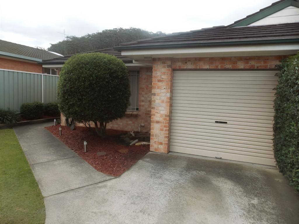 1/42 Burns Rd, Ourimbah, NSW 2258