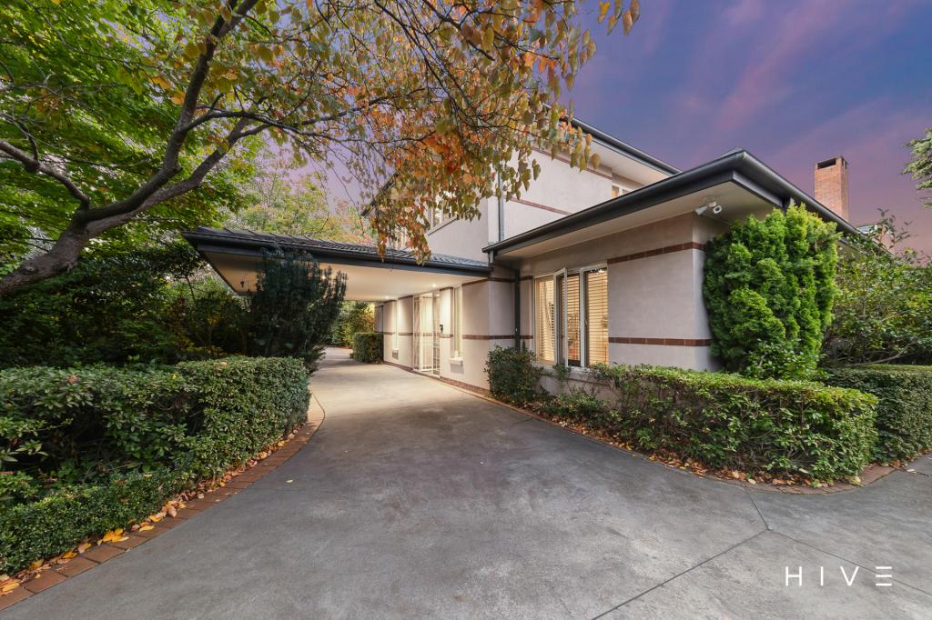 79a Dominion Cct, Deakin, ACT 2600