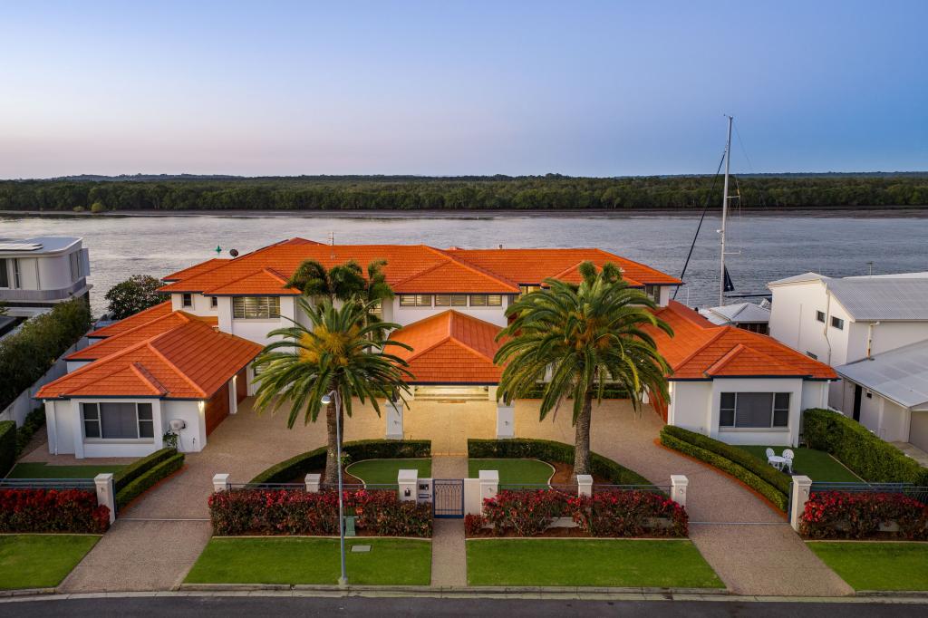 19-21 Hume Pde, Paradise Point, QLD 4216