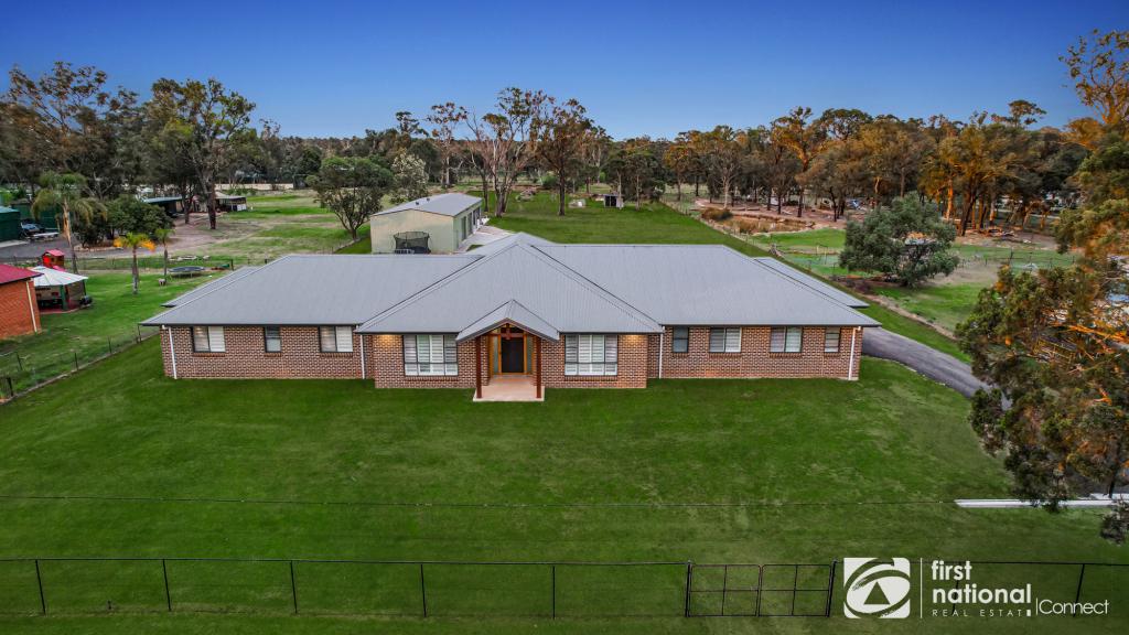 81 TORKINGTON RD, LONDONDERRY, NSW 2753