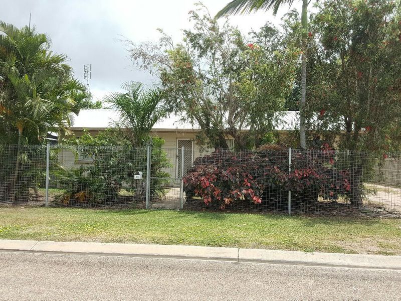 33 Margaret St, Ayr, QLD 4807