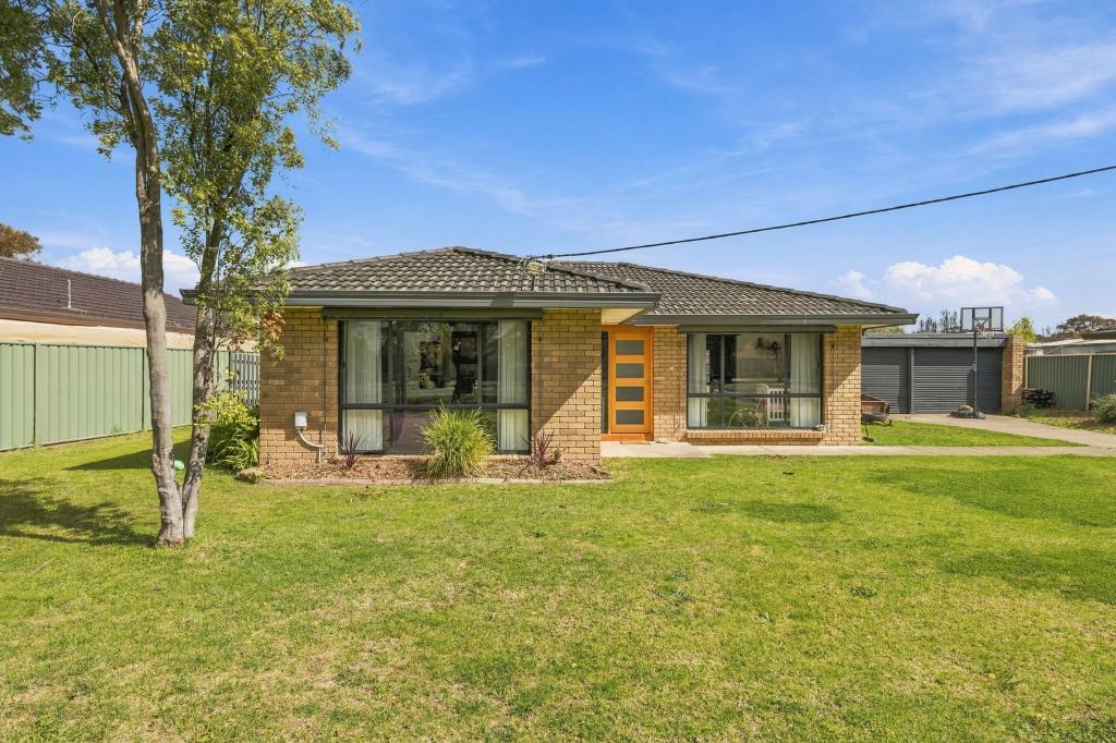 7 Hickeys Rd, Wurruk, VIC 3850