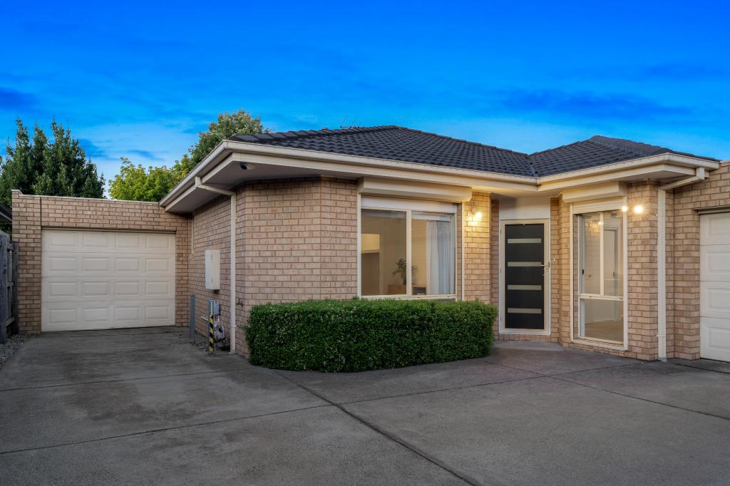 2/24 Mcmahon Rd, Reservoir, VIC 3073