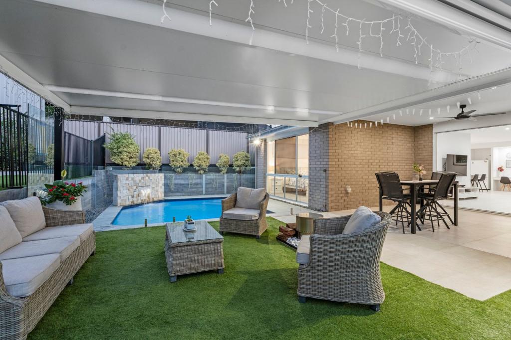 35a Bernecker St, Carina, QLD 4152