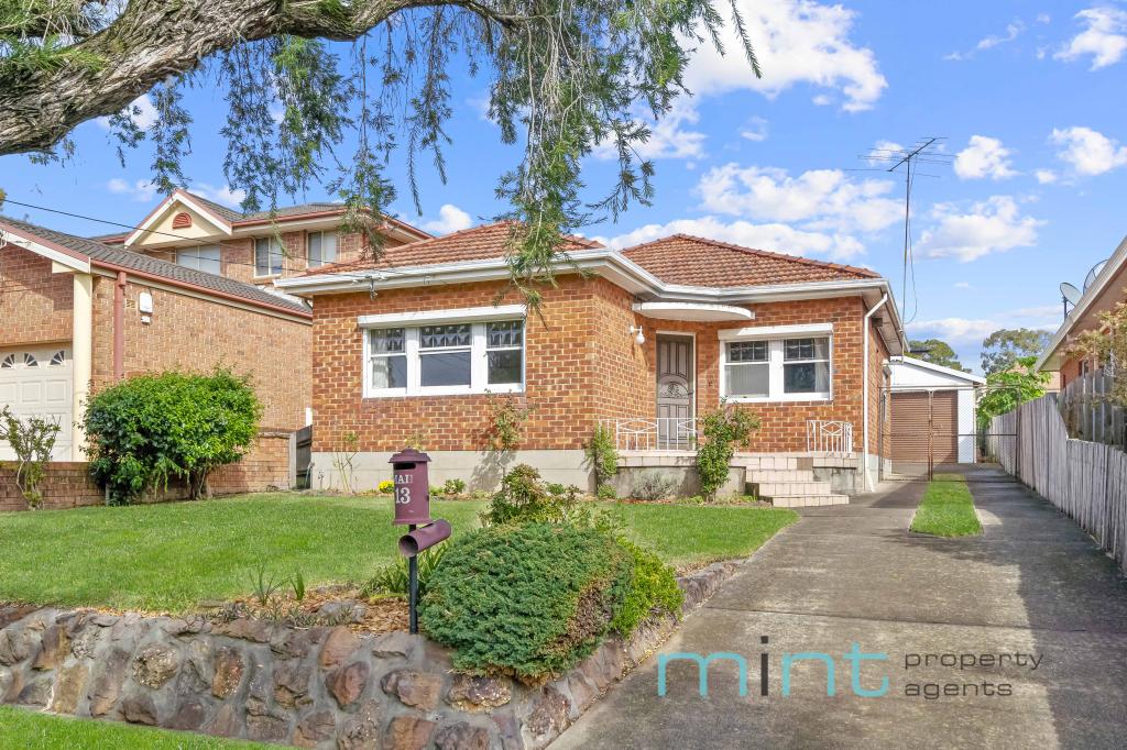 13 Saxon St, Belfield, NSW 2191