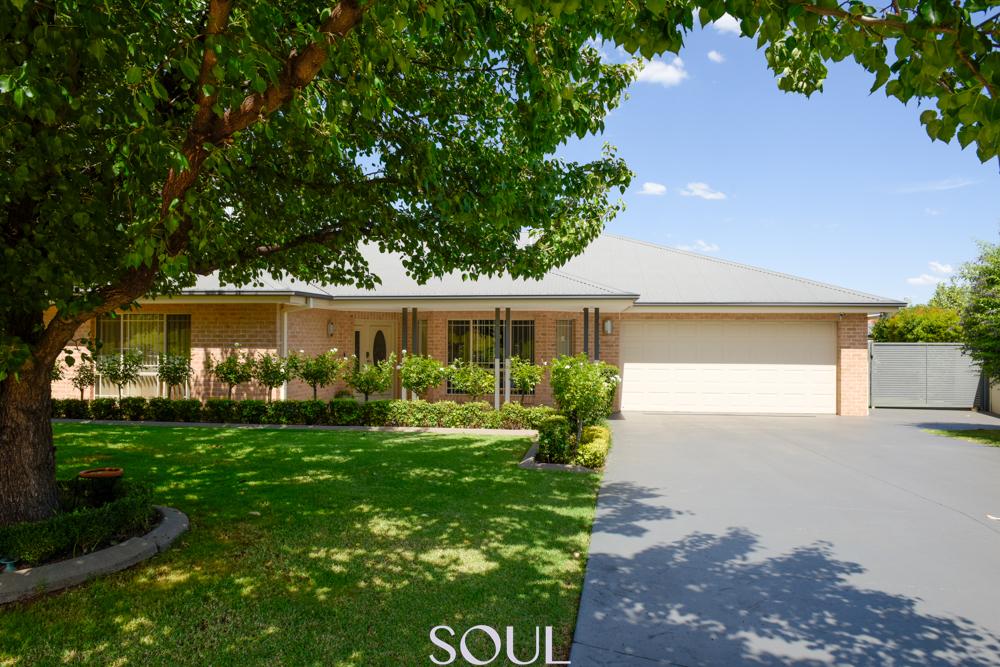 15 Alexander St, Griffith, NSW 2680