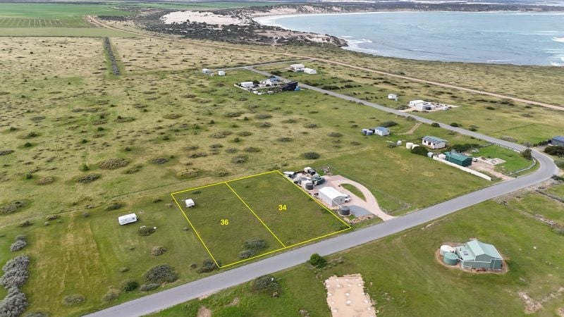 34 & 36 WHYTWATER DR, WESTALL, SA 5680