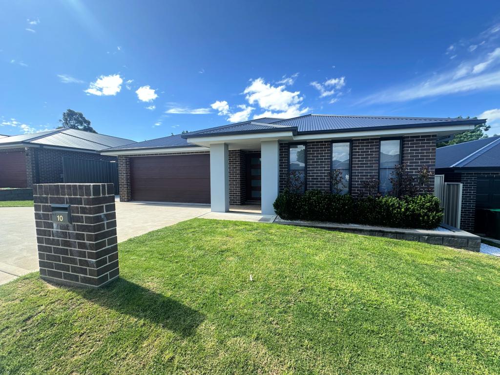 10 Emmaville St, Orange, NSW 2800