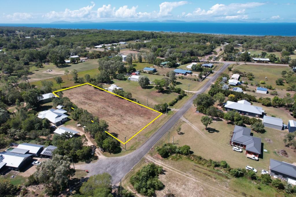 12 Bellbird Cl, Forrest Beach, QLD 4850