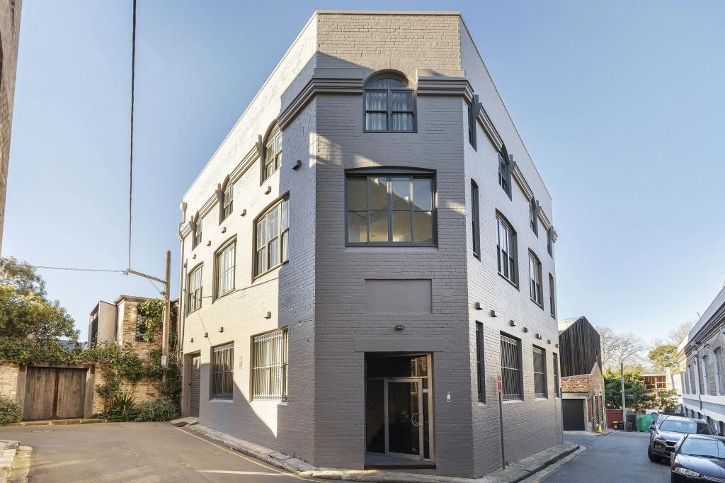 1/3 Esther St, Surry Hills, NSW 2010