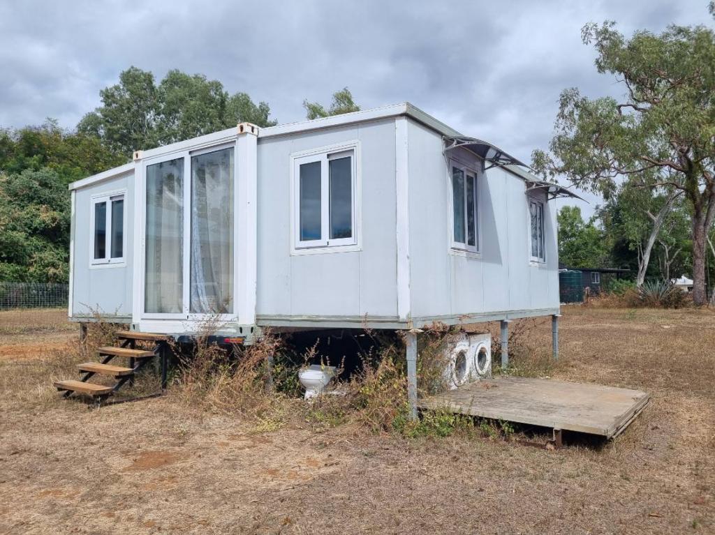 10 Market St, Chillagoe, QLD 4871