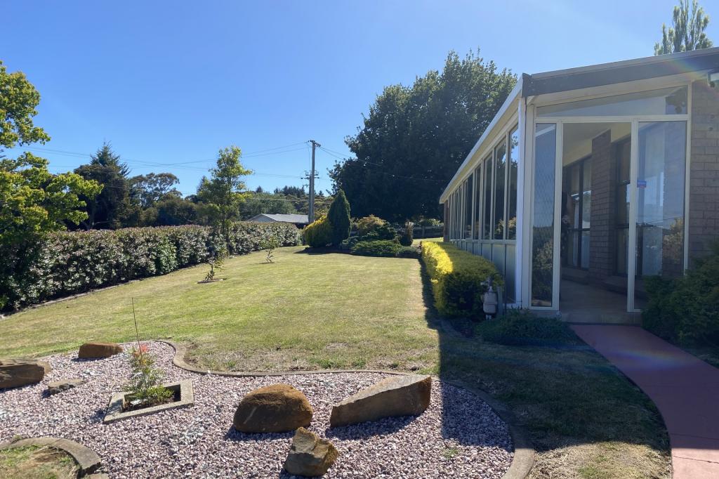 7 River Rd, Ambleside, TAS 7310