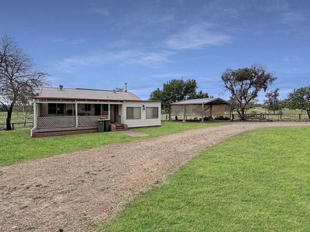 25 Duke St, Quirindi, NSW 2343