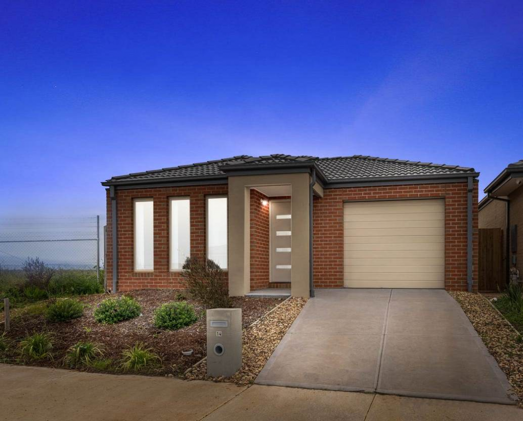 14 Clauscen Ave, Weir Views, VIC 3338