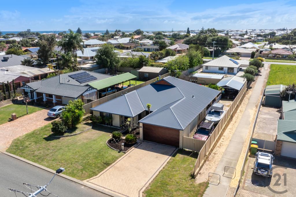 13 Noreena Ave, Golden Bay, WA 6174