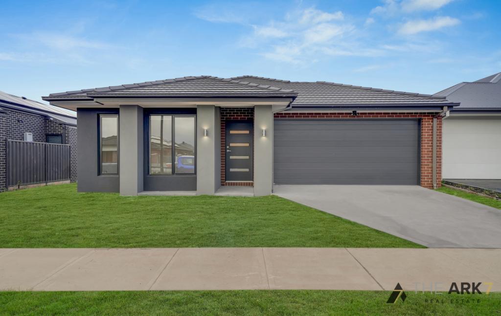 16 AMIATA DR, TRUGANINA, VIC 3029