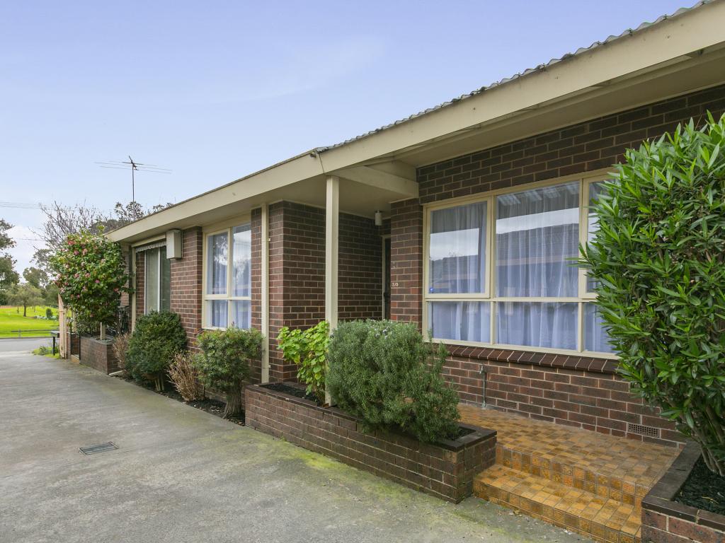 2/3 GRIFFITHS ST, RESERVOIR, VIC 3073