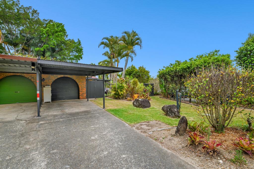 12/13 GALLOWAY DR, ASHMORE, QLD 4214