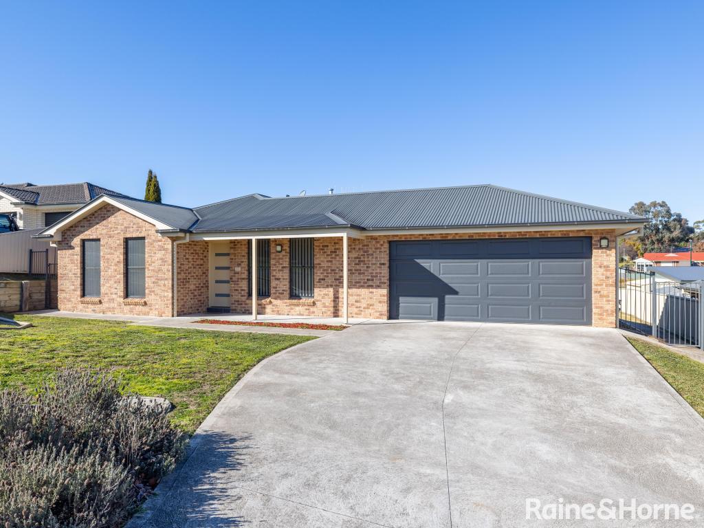 18 Douglas Ct, Kelso, NSW 2795