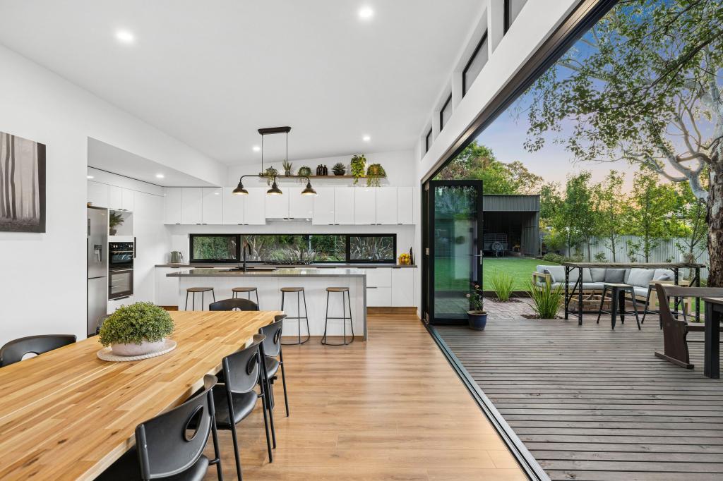 8 Wellington Rd, Mount Barker, SA 5251