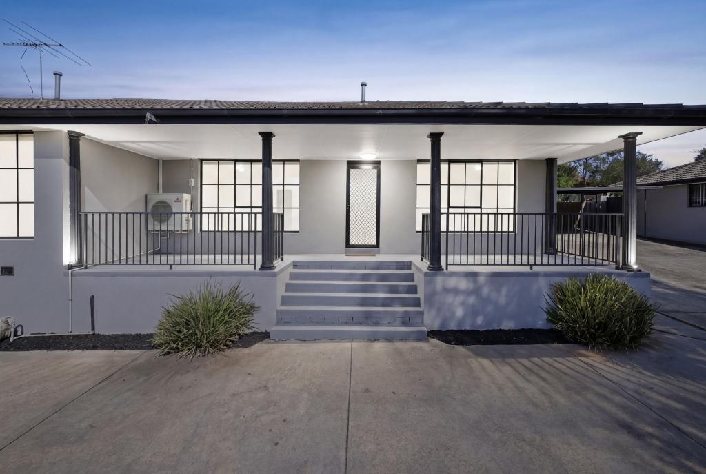 6/159 Oshanassy St, Sunbury, VIC 3429