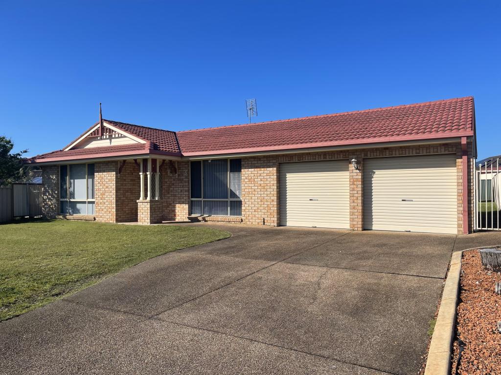 3 Dobell Pl, Metford, NSW 2323