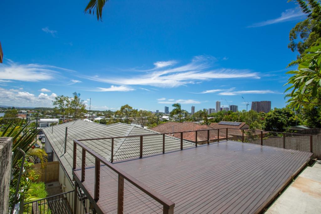 2/56 West Burleigh Rd, Burleigh Heads, QLD 4220
