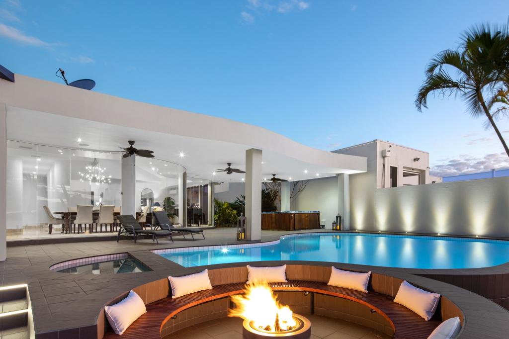 7352 MARINE DR N, HOPE ISLAND, QLD 4212