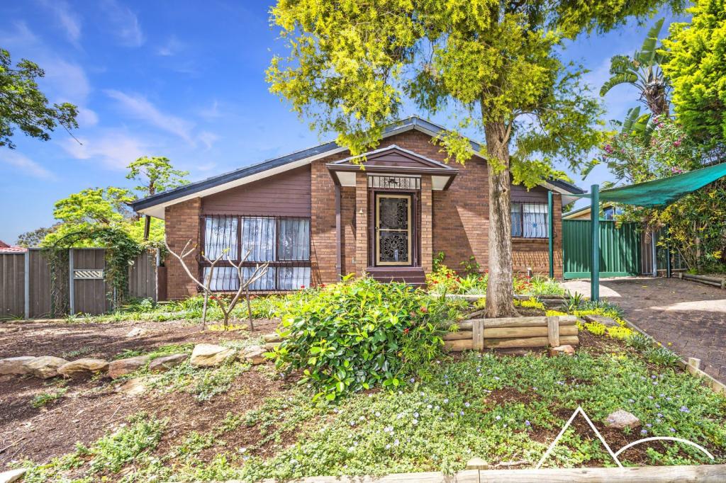 8 Jarrah Ave, Bradbury, NSW 2560