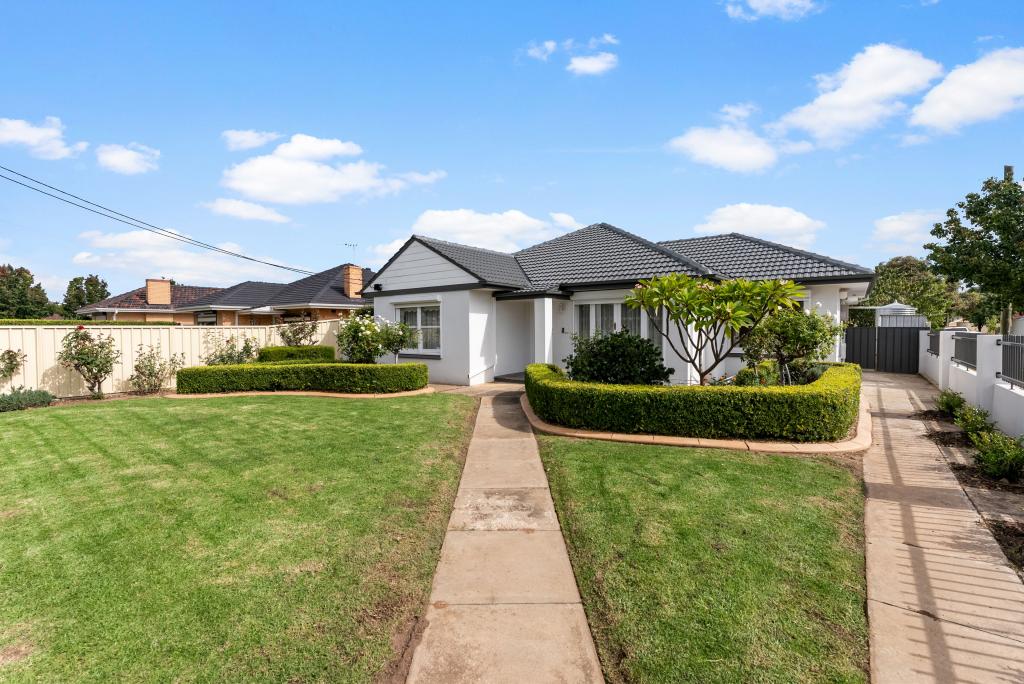 7 David Ave, Findon, SA 5023