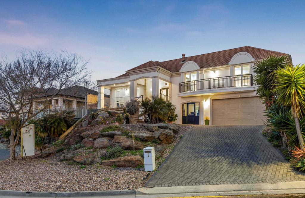 1 Ashcroft Ct, Hallett Cove, SA 5158