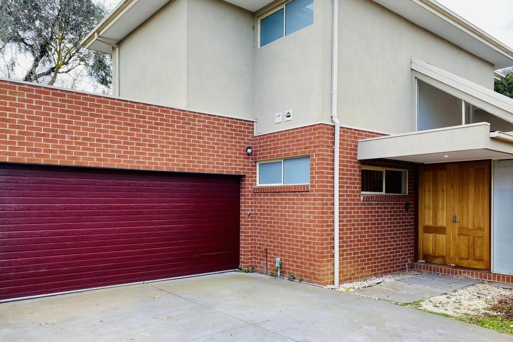 2/5 Avocet St, Doncaster East, VIC 3109