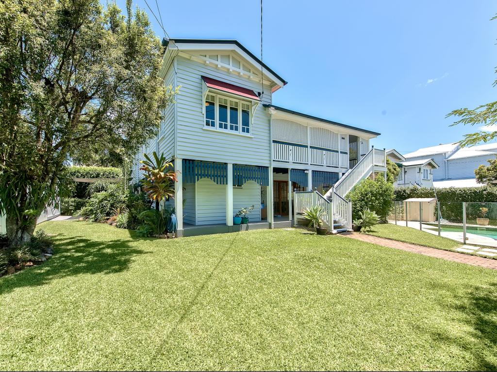 53 Finsbury St, Newmarket, QLD 4051