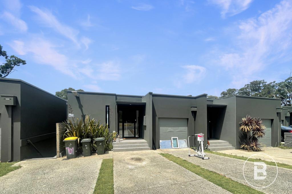 3/7 Penny Lane, Creswick, VIC 3363