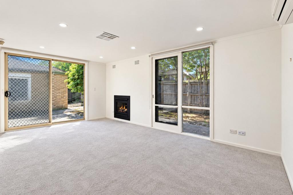 8/18 Peter St, Doncaster East, VIC 3109