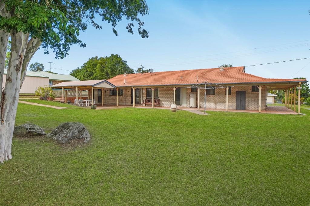 92-94 Tullamore Way, Gleneagle, QLD 4285