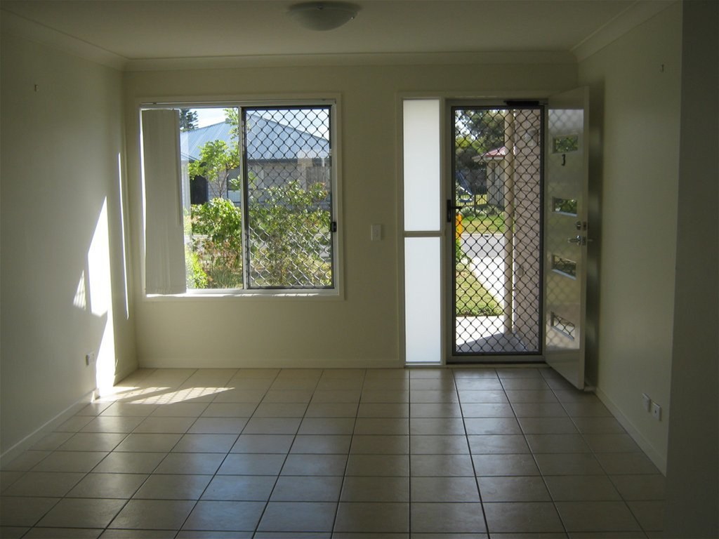 11/9-15 Claudia St, Burpengary, QLD 4505